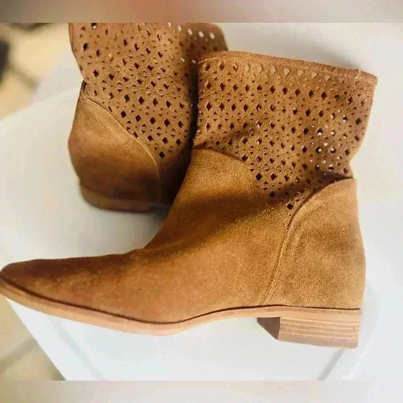 MICHAEL KORS Sunny Ankle Boots Leather Suede Booties Caramel Brown 8 - Picture 1 of 14